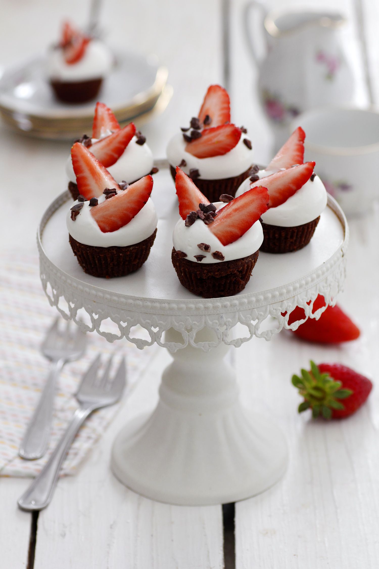 Mini Brownies with Strawberry and Mascarpone