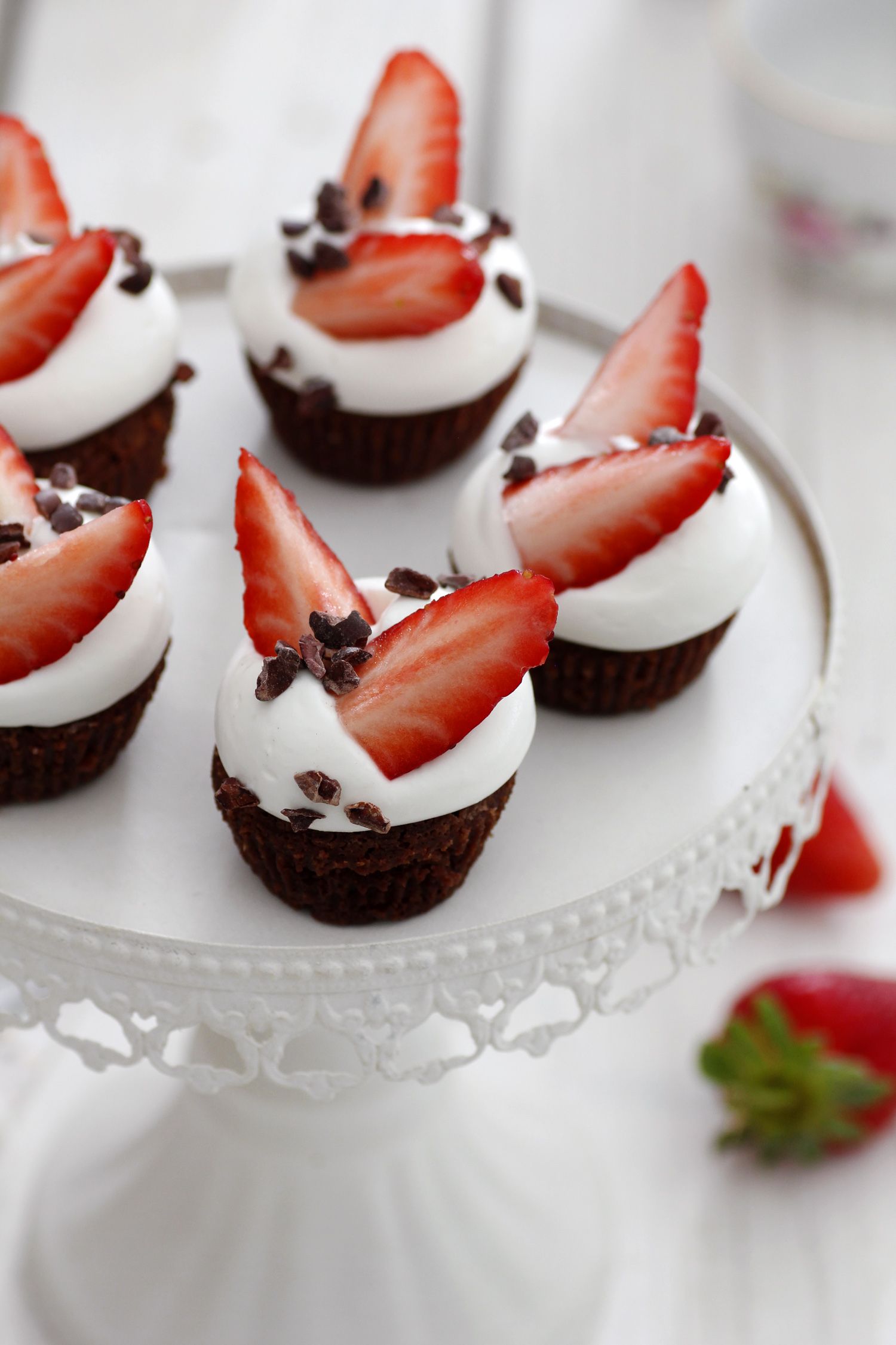 Mini Brownies with Strawberry and Mascarpone
