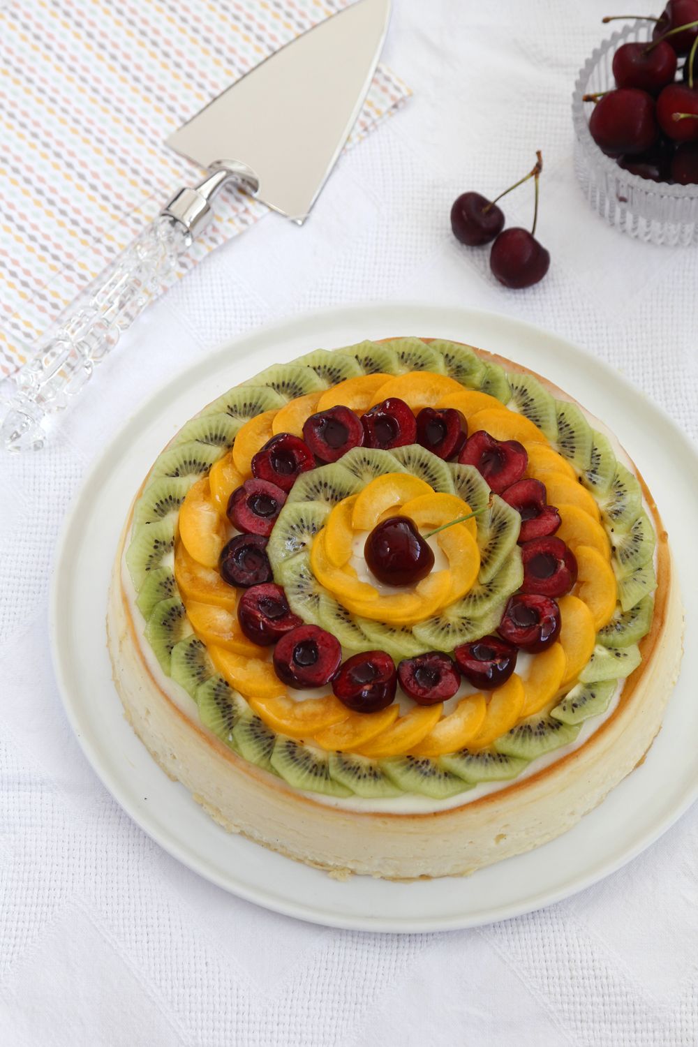 Gluten Free Cheesecake with Fruits