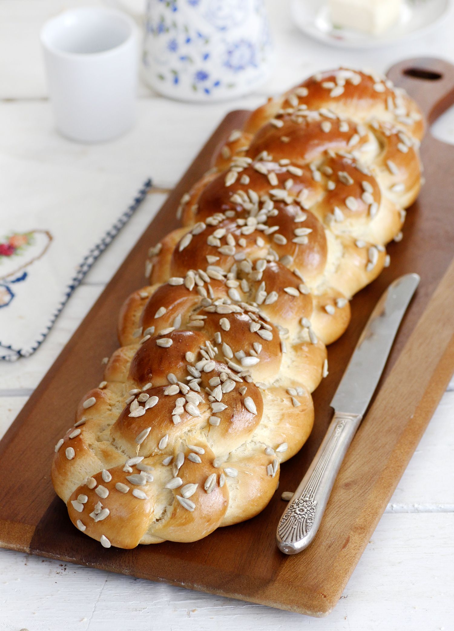 5 Ingredients Soft Challah