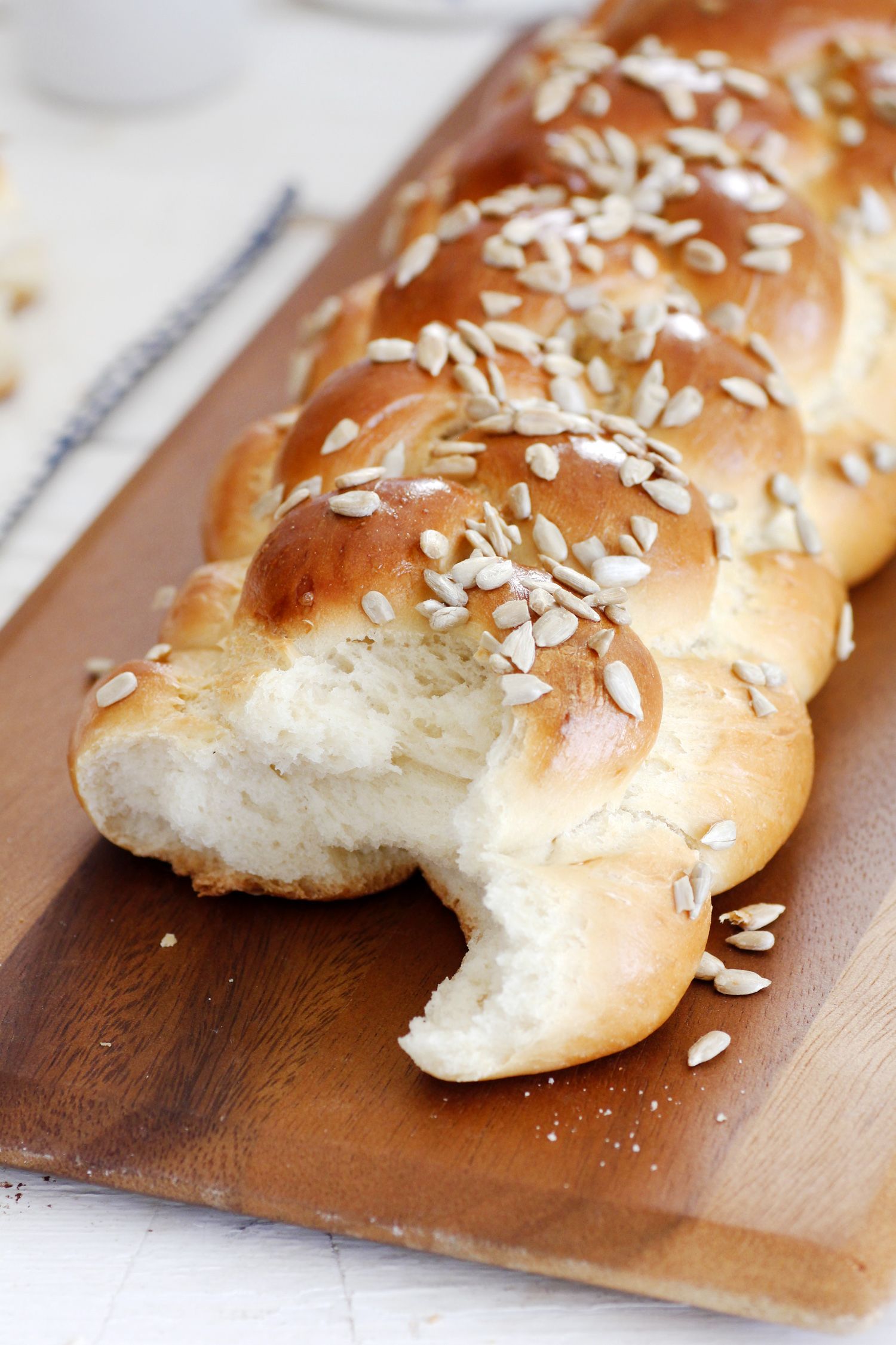 5 Ingredients Soft Challah