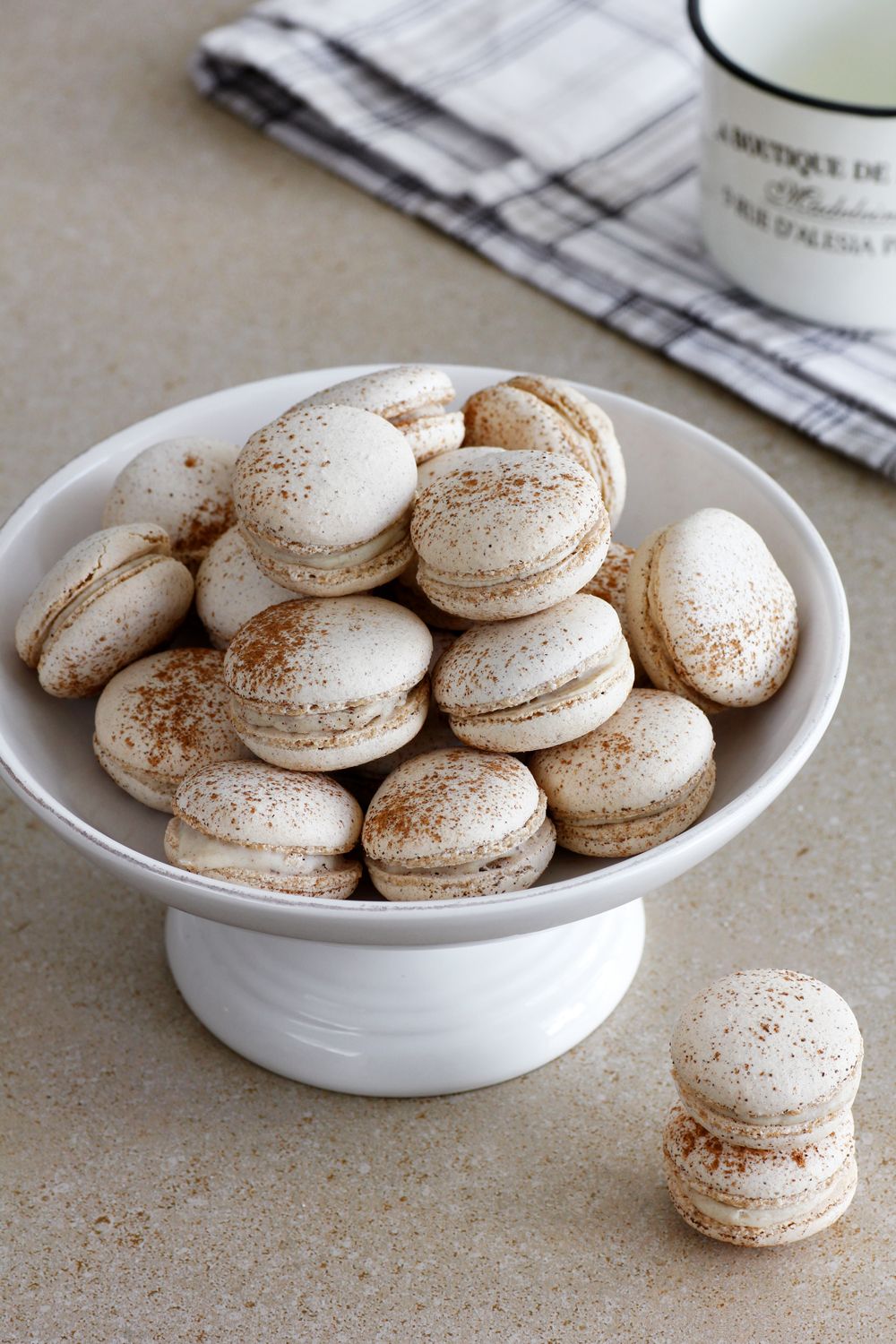 Speculoos Macarons Speculoos Macarons