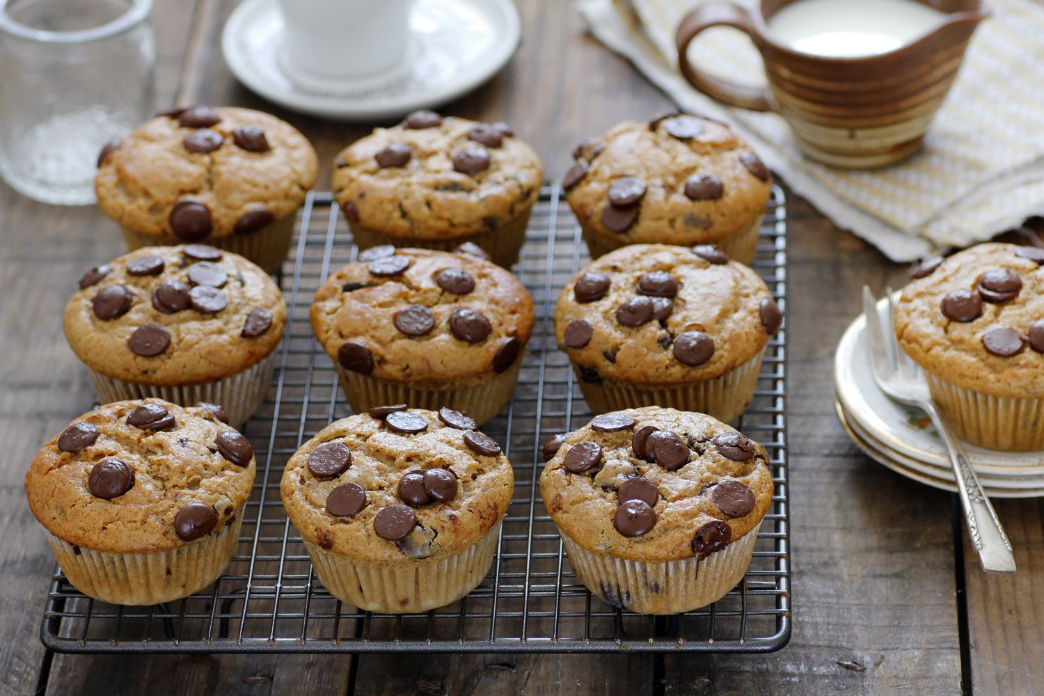 Chocolate Chip Muffins with Coffee and Praline