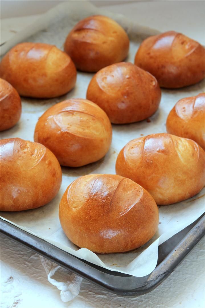 Honey and Milk Bread Rolls