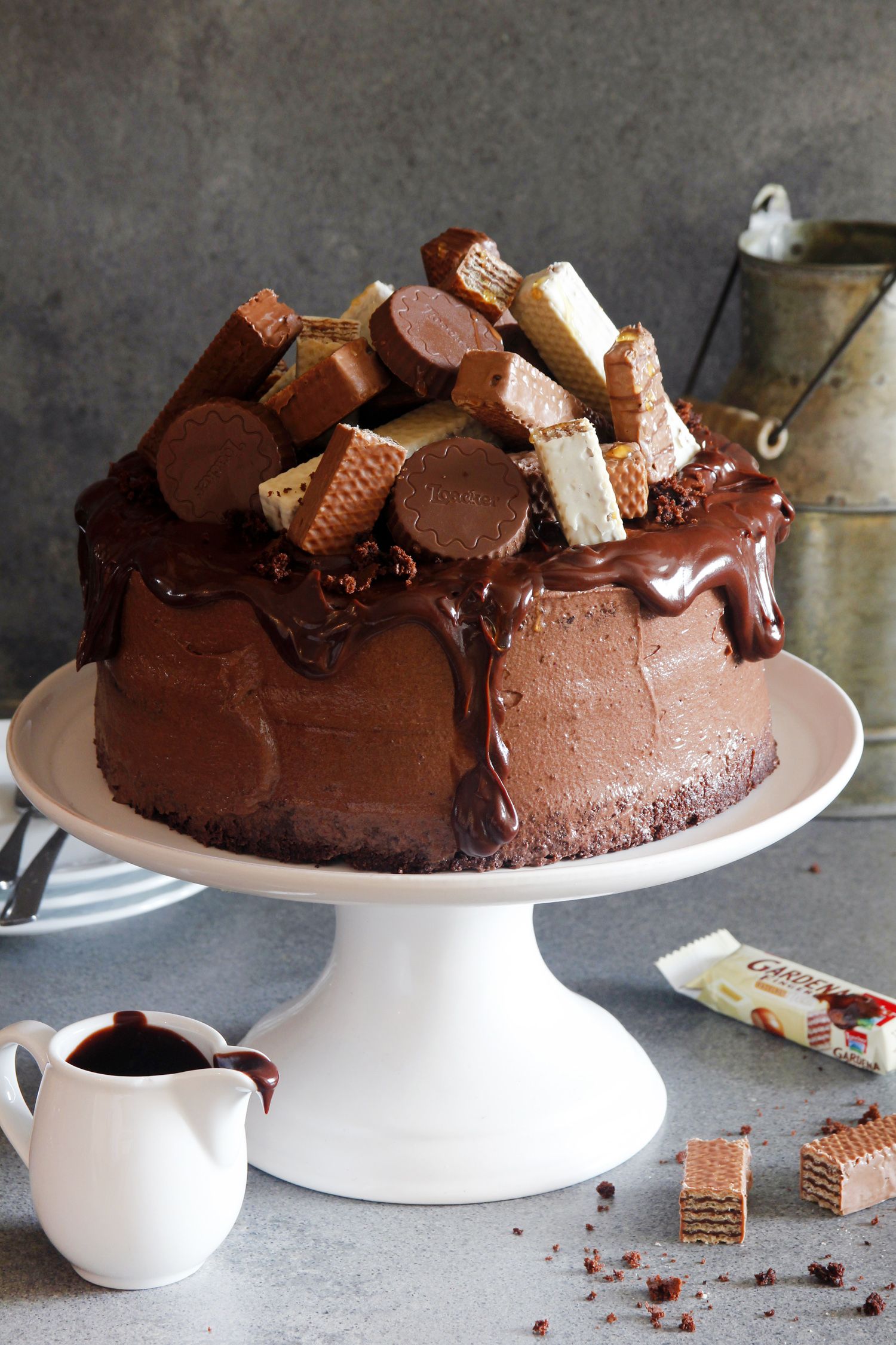 Wafer Chocolate Cake with Honey Wafer Chocolate Cake with Honey