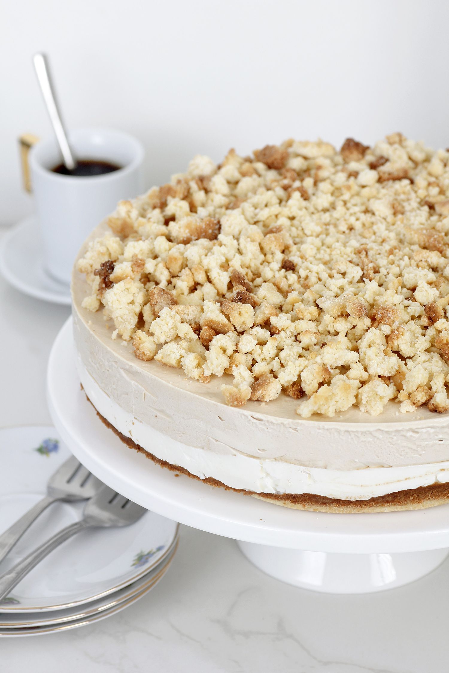 Crumb Cheesecake with Coffee Cream