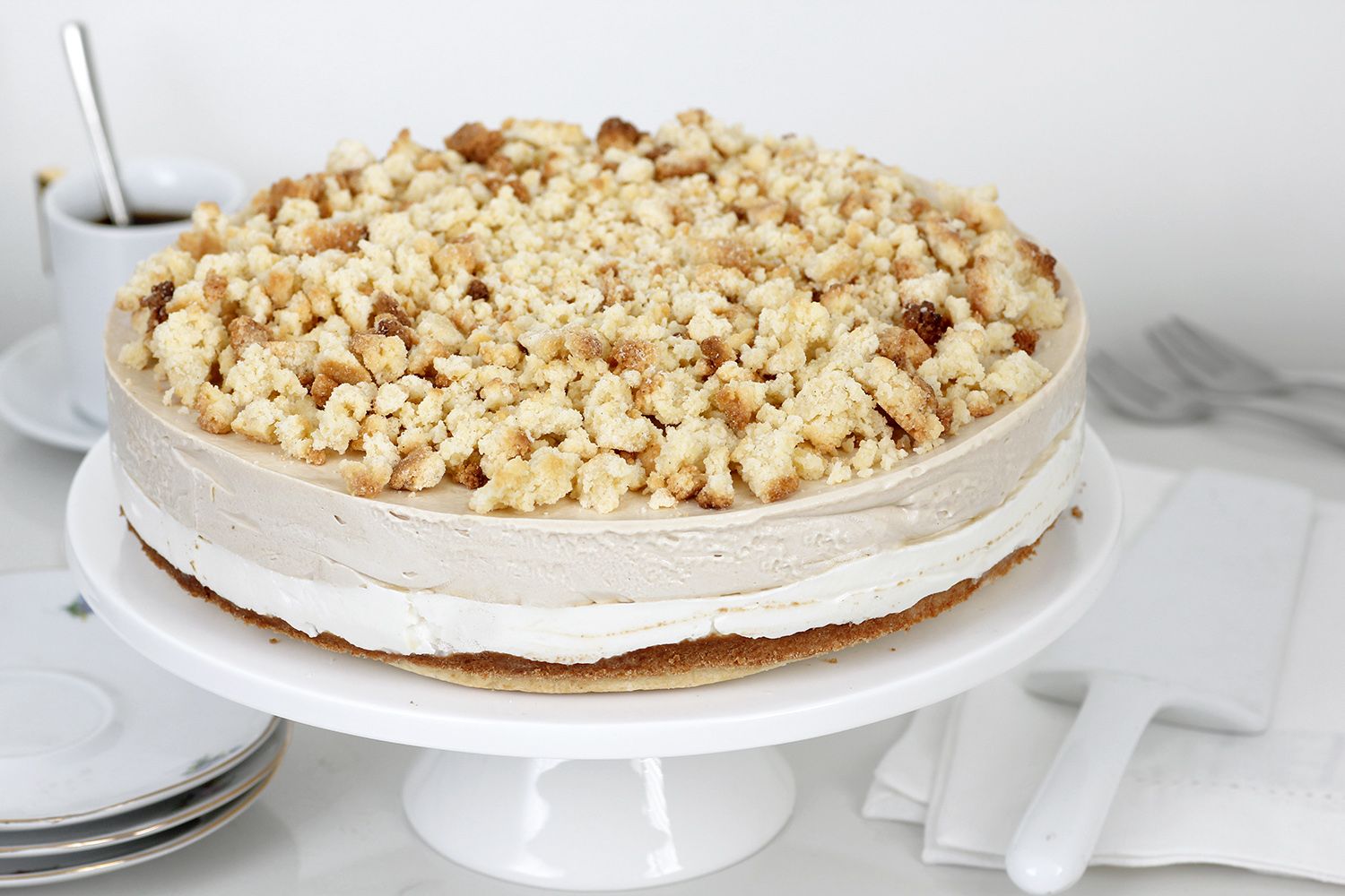 Crumb Cheesecake with Coffee Cream