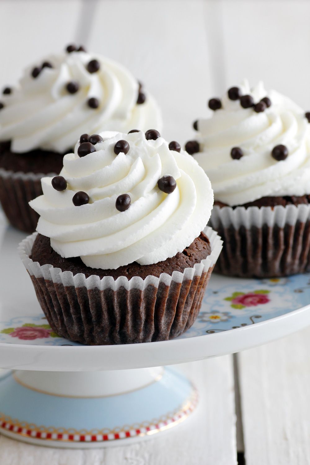 Chocolate Cupcakes with Whipped Cream Frosting